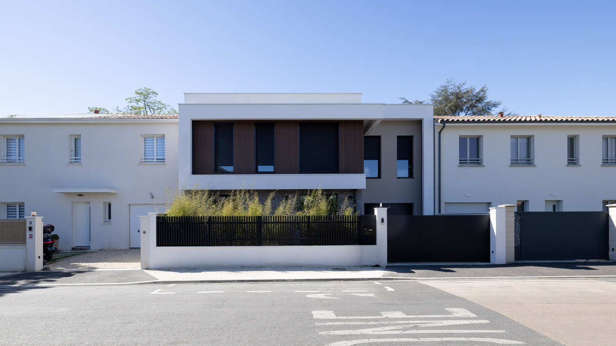 Ces trois maisons ont été construites par IGC en secteur dense.