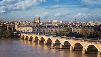Bordeaux : un projet immobilier incluant un aquarium © Copyright Allfortof 2013/Getty Images