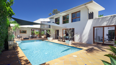 Maison neuve : comment vendre pour faire construire © ImageSupply/Shutterstock