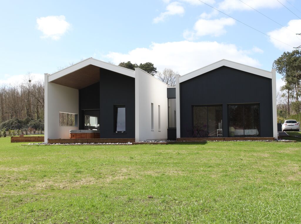 Construire une maison écologique bioclimatique et contemporaine - Maisons  MCA