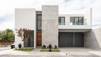 Notice descriptive : la construction de votre maison au crible © JRomero04/Shutterstock