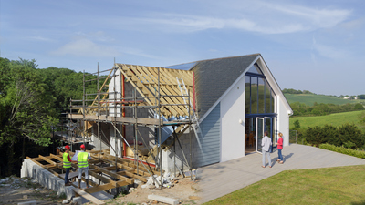 Construction : où trouver la bonne information ? © PeterCade/Gettyimages