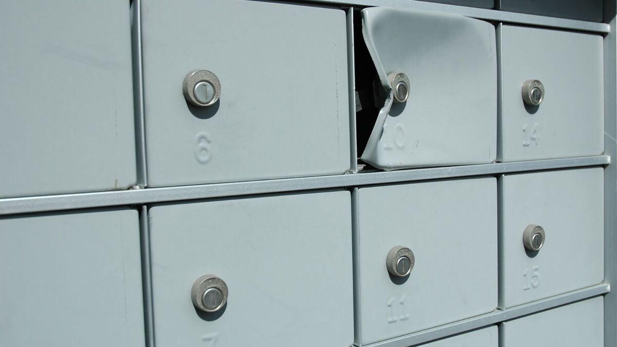 Vandalisme Boîte Aux Lettres Qui Paie