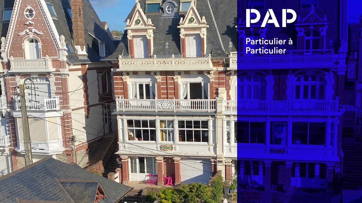 La côte normande hors saison, ce sont des tarifs plus accessibles, comme ici à Houlgate.