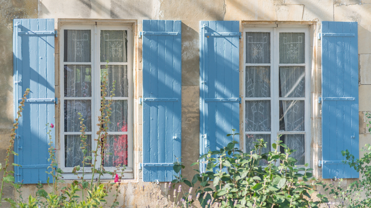 Les façades subliment l’architecture et renforcent le charme des maisons.