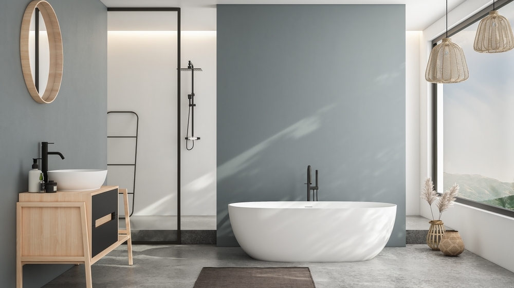 Avec ses lignes douces et son design épuré, la baignoire devient  la pièce maitresse de la salle de bains.