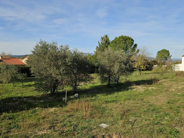 Terrain aménagé Oraison (04700)