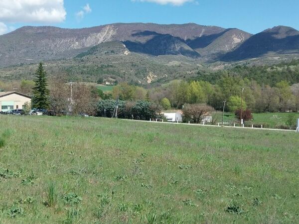 Terrain aménagé Thoard (04380)