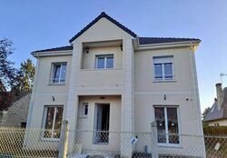 Maison 117,12 m² à construire Verneuil-en-Halatte (60550)