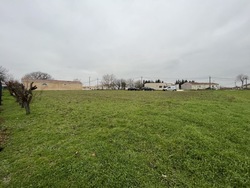 Terrain aménagé Montguyon (17270)
