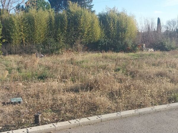 Terrain aménagé Volx (04130)