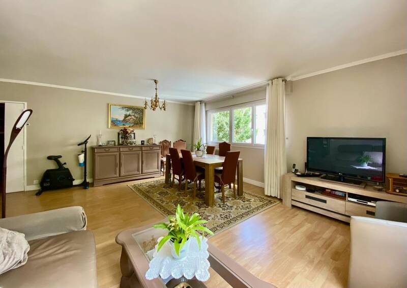 Issy-Les-Moulineaux (92130)
