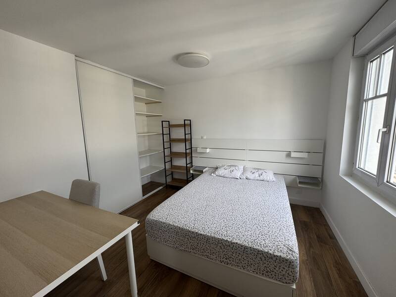 Nantes (44000)