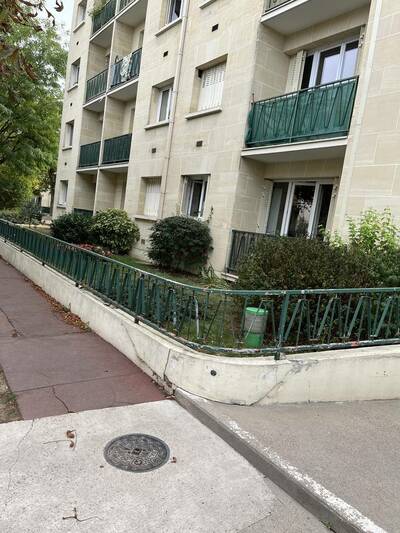 Location appartement studio Saint-Maur-des-Fossés (94)
