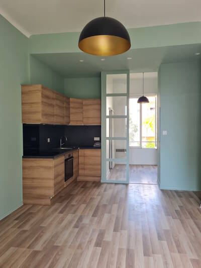 Location appartement 2 pièces Hyères (83400)