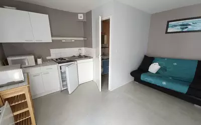 Nantes (44000)