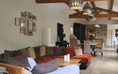 Maison 8 pièces 220 m² · à Robiac-Rochessadoule · 220 m² · 339 000 €