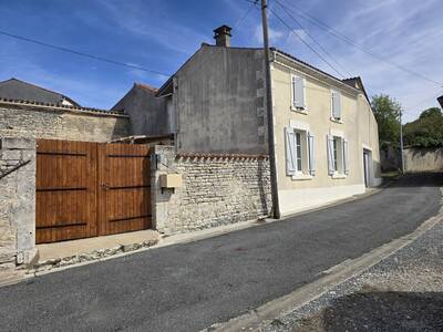 Vente maison 5 pièces Fontaine-Chalendray (17510)