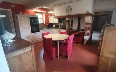 Le Bec-Hellouin (27800)