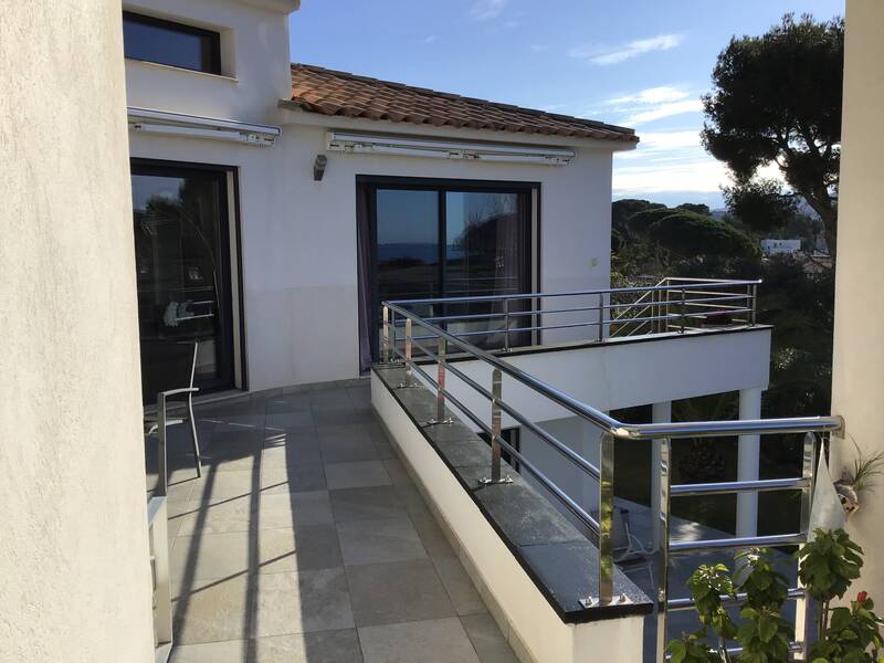 Saint-Cyr-Sur-Mer (83270)