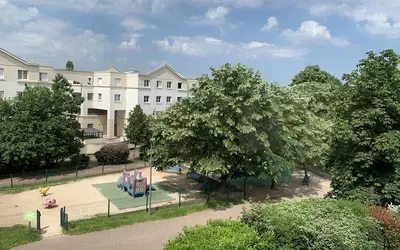 Champs-Sur-Marne (77420)