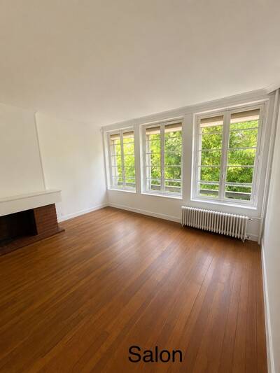 Location appartement 2 pièces Saint-Cyr-l'École (78210)
