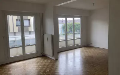 Vesoul (70000)