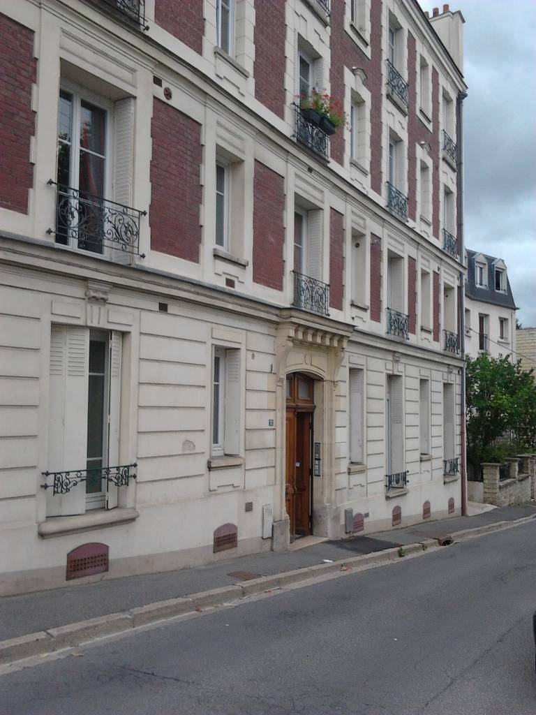 Chantilly (60500)