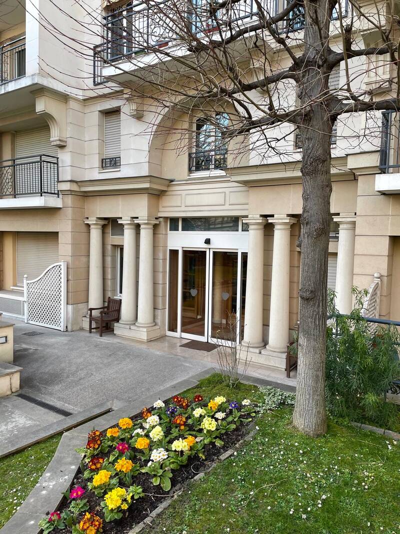 Issy-Les-Moulineaux (92130)