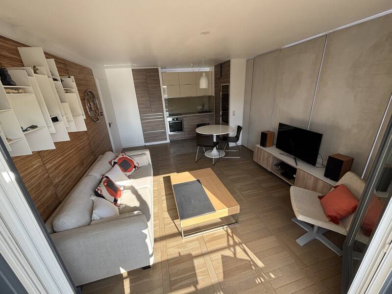 Bois-Colombes (92270)