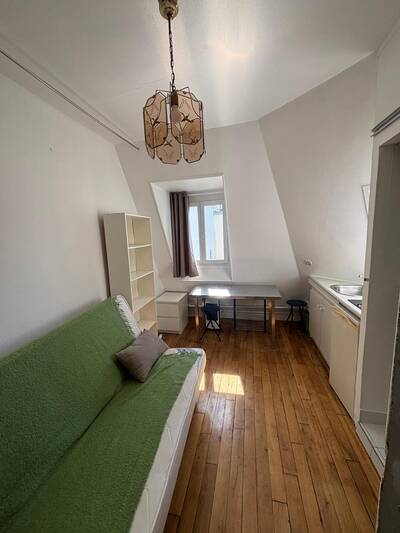 Location appartement studio Paris 7e
