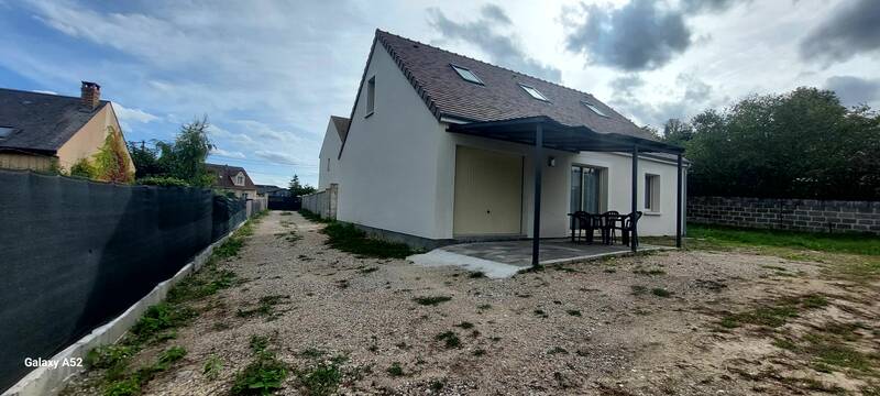 Nemours (77140)