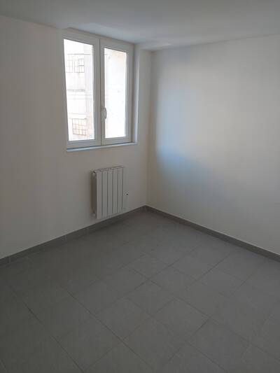 Vente appartement 4 pièces Vals-les-Bains (07600)