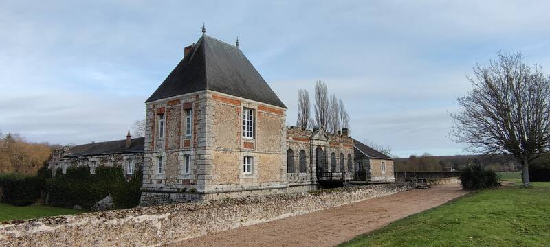 Saint-Maur-Sur-Le-Loir (28800)