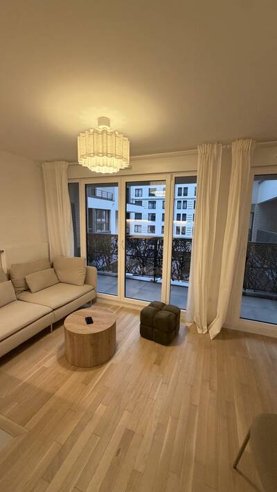 Location appartement studio Suresnes (92150)