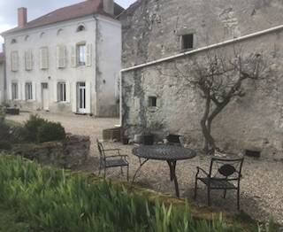 Charroux (03140)
