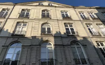 Nantes (44000)