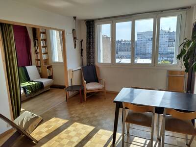 Location appartement studio Paris 18e