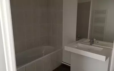 Saint-Ouen-Sur-Seine (93400)
