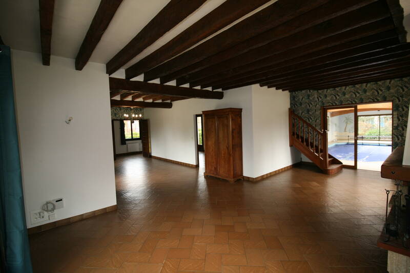 Acquigny (27400)