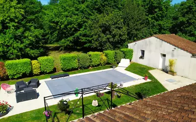 Saintes (17100)