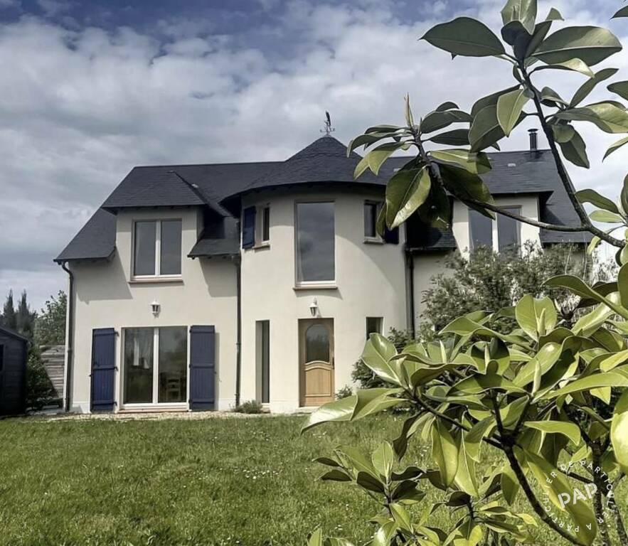 Vente maison 185 m² MézièresLezCléry (45370) 185 m² 440.000