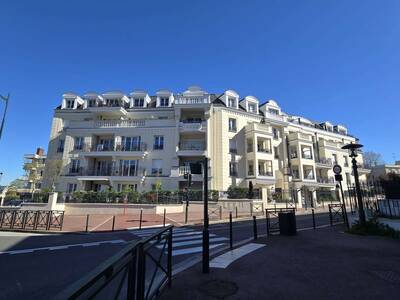 Vente appartement 3 pièces Le Plessis-Robinson (92350)