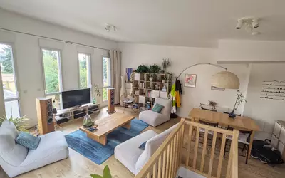 Nantes (44000)
