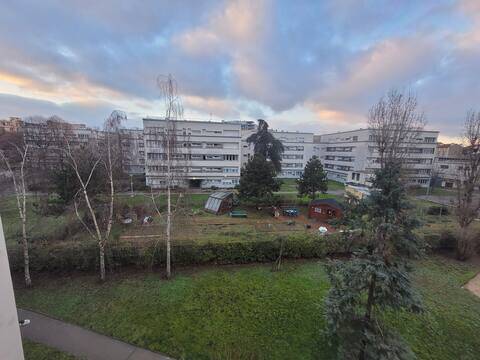 Courbevoie (92400)