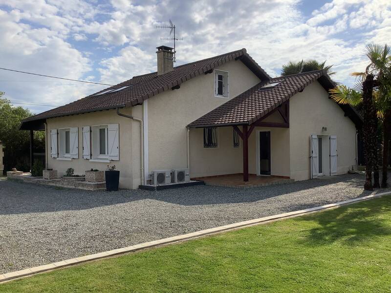 Lescar (64230)