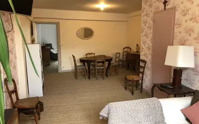 Villedieu-Les-Poêles (50800)