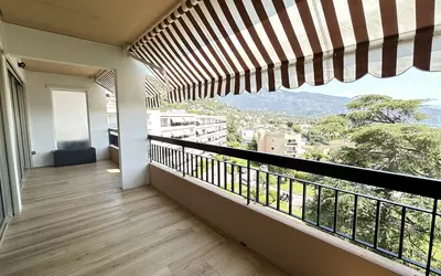 Roquebrune-Cap-Martin (06190)