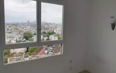 Paris 20E