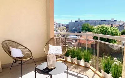 Fréjus (83600)